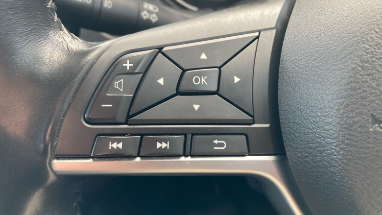 Nissan X-Trail 2.0 dCi Tekna 5dr Xtronic Diesel Station Wagon